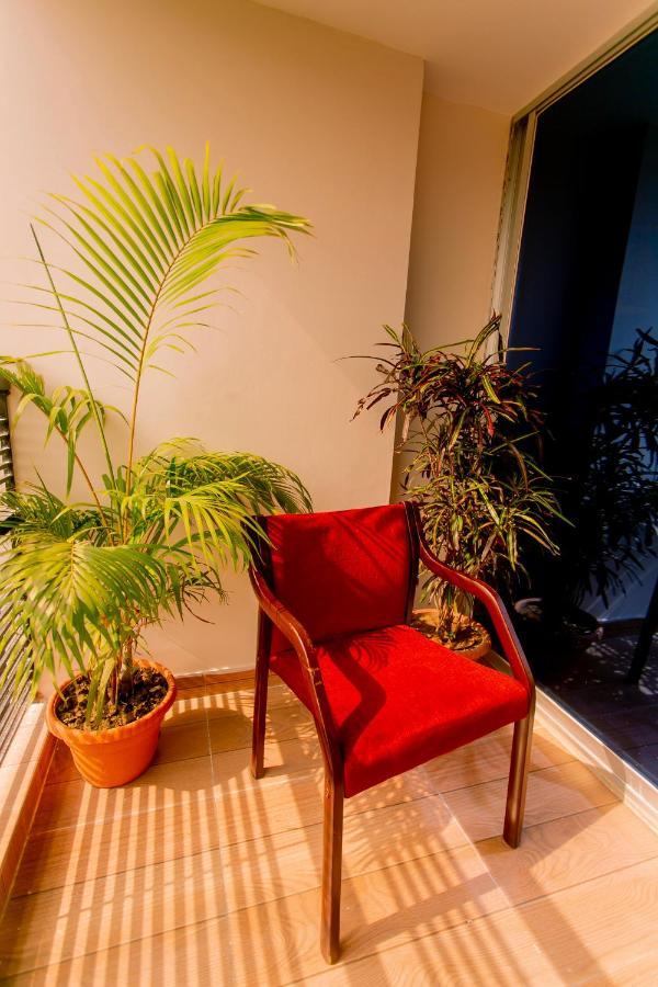 Hotel Garden Residents Dhaka Esterno foto